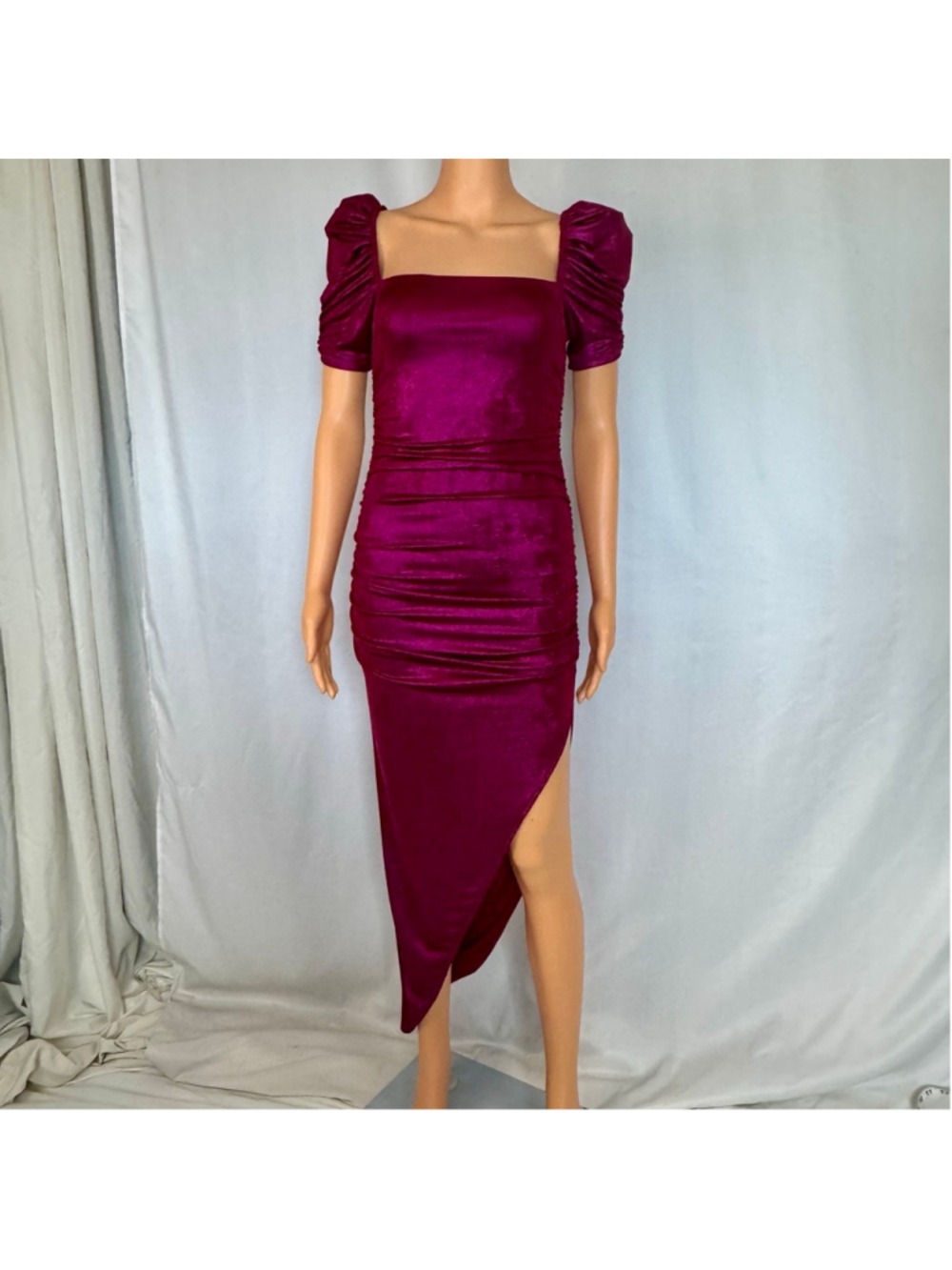 ASTR the Label Vanozza Metallic Pink Midi Dress Women’s Small Bodycon